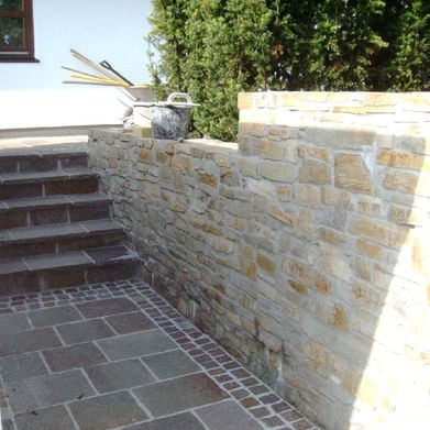 Steinmauer, Kirchdorf an der Krems