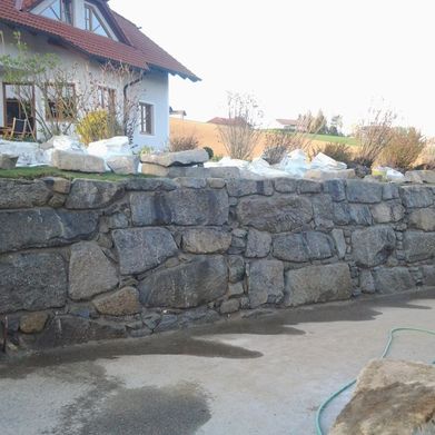 Steinmauer, Kirchdorf an der Krems